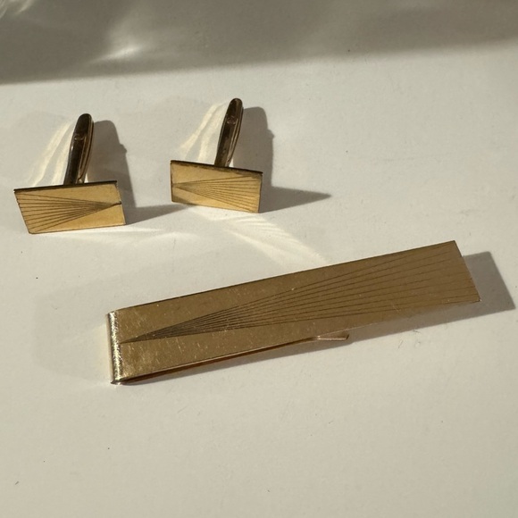 Vintage 12KT GF Tie Clip and Cuff Links - Picture 1 of 2